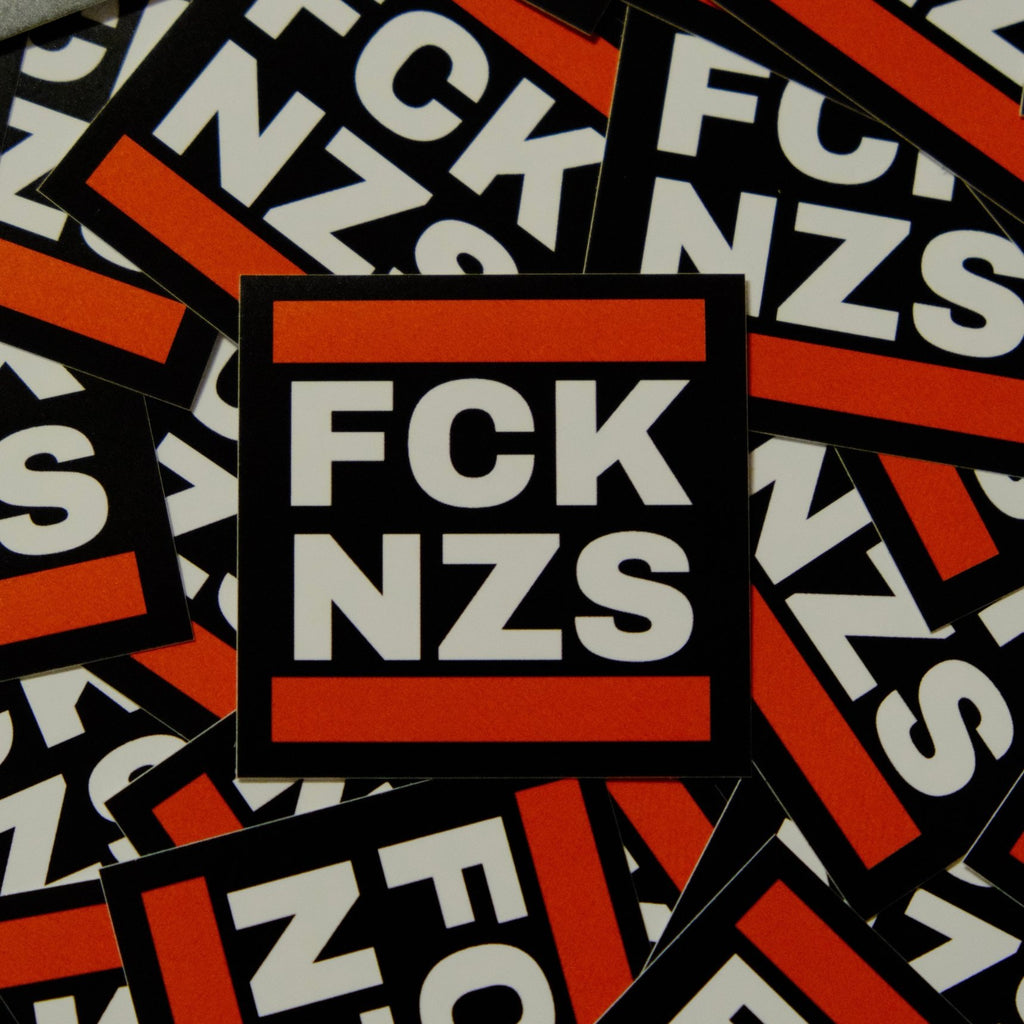 FCK NZS Sticker – Nahaufnahme